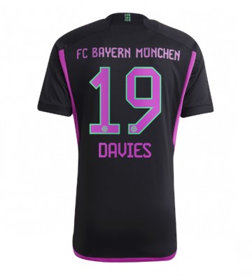 Bayern Munich Alphonso Davies #19 Bortatröja 2023-24 Kortärmad